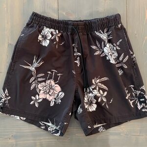 Vans Black Floral Patterned Shorts Size M